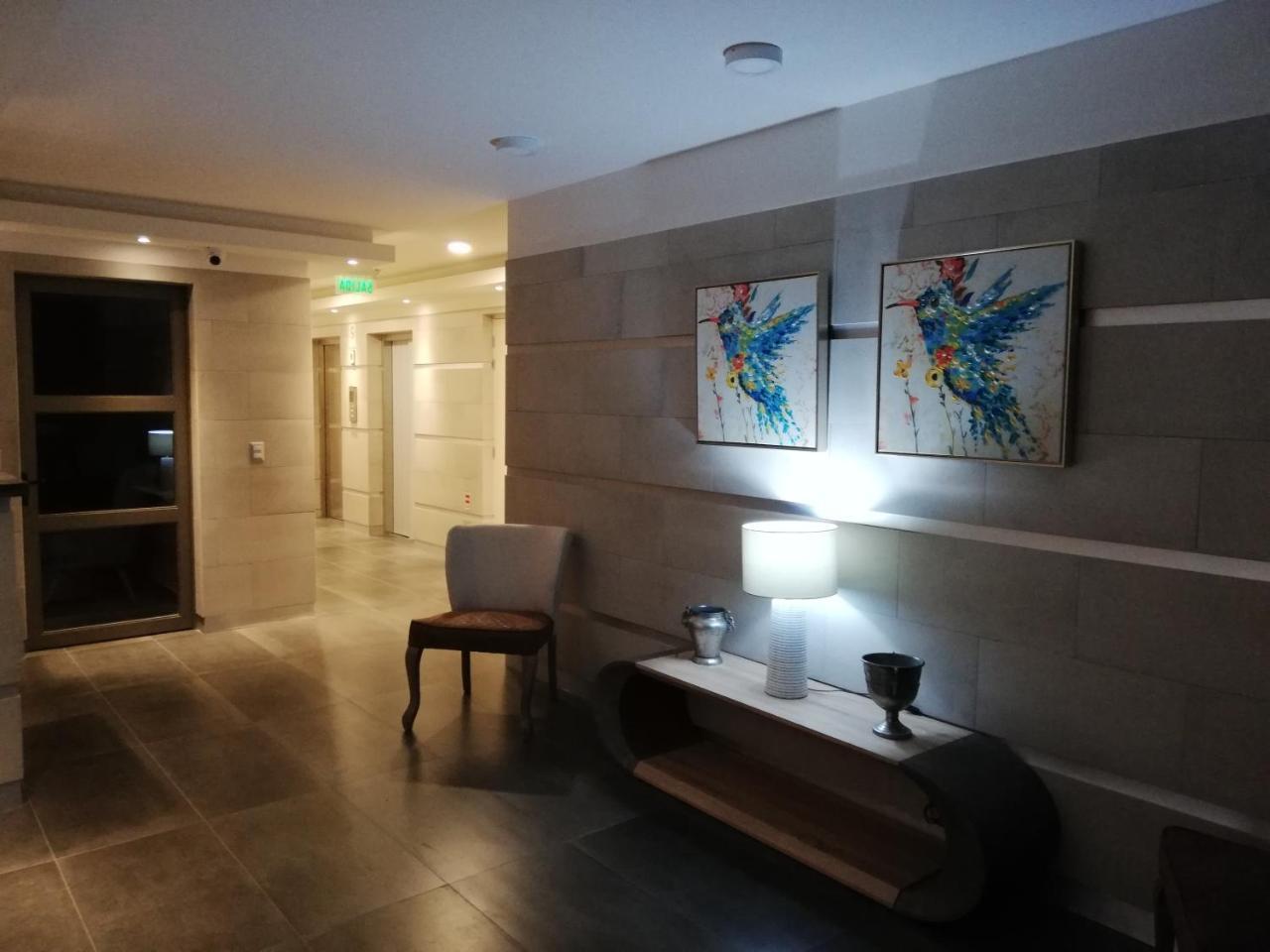 Depto Estudio 1811 Edificio Centro Blanco Con Estacionamiento Temuco Eksteriør bilde