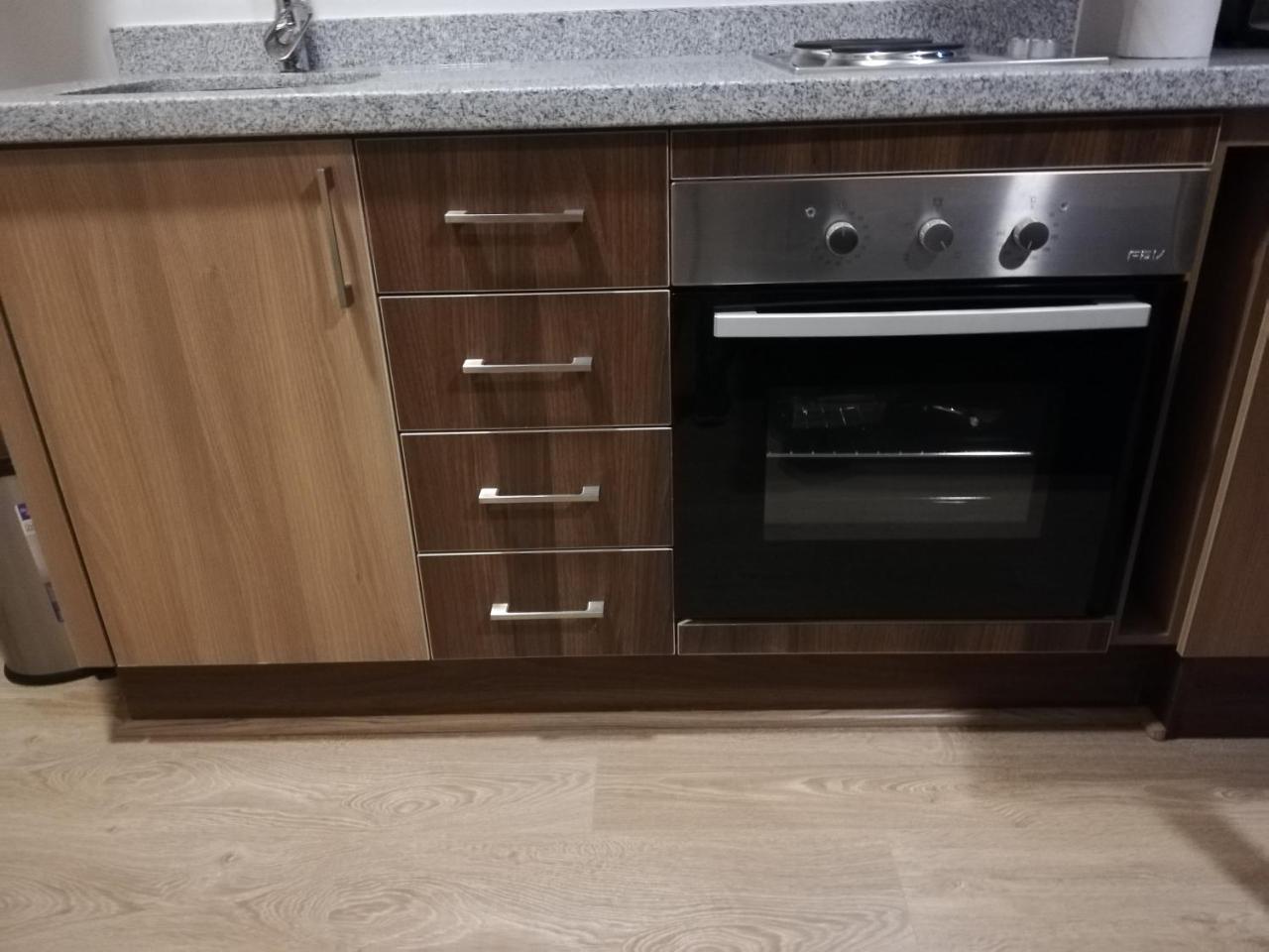 Depto Estudio 1811 Edificio Centro Blanco Con Estacionamiento Temuco Eksteriør bilde